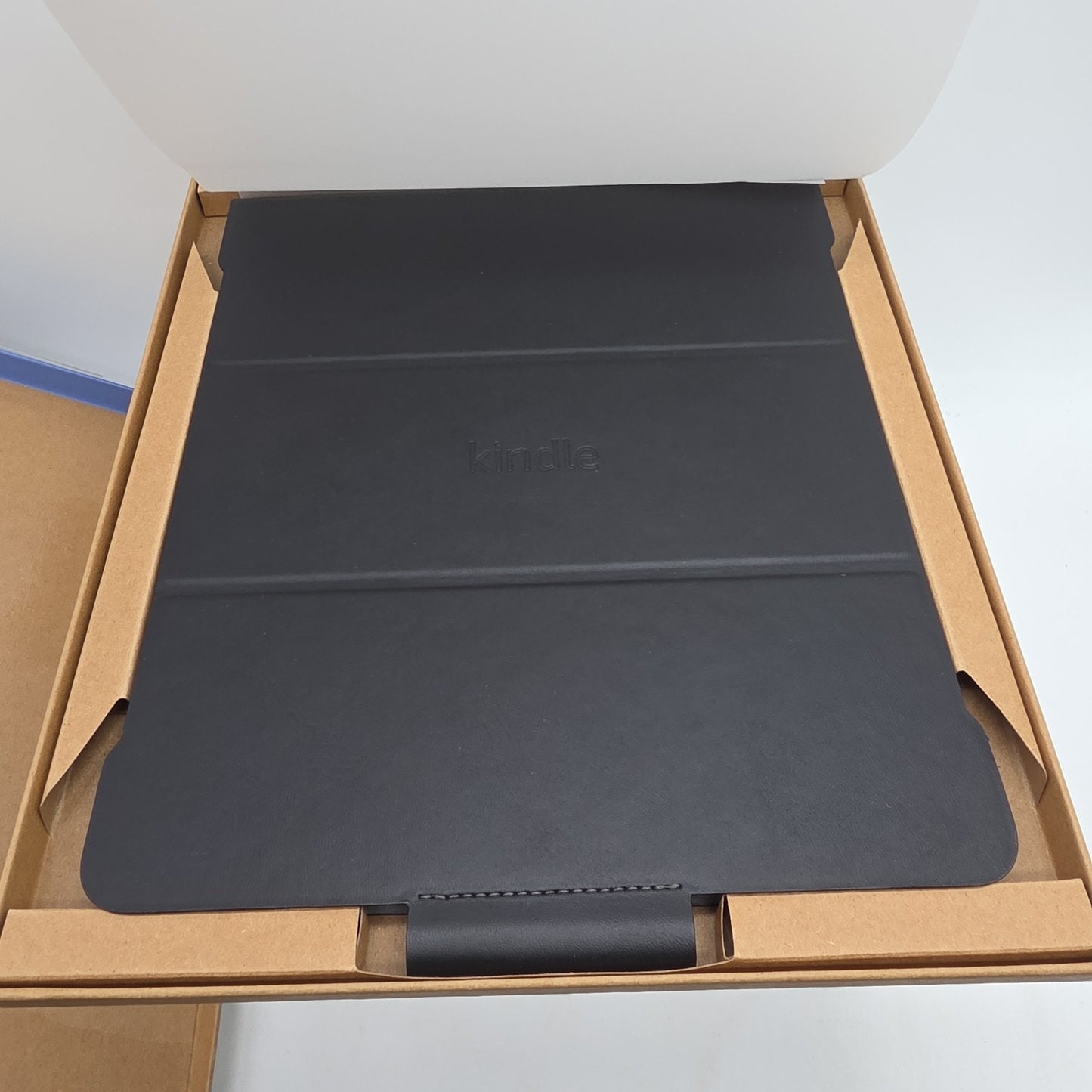 Amazon Plant-Based Leather Folio Cover For Kindle Scribe Black