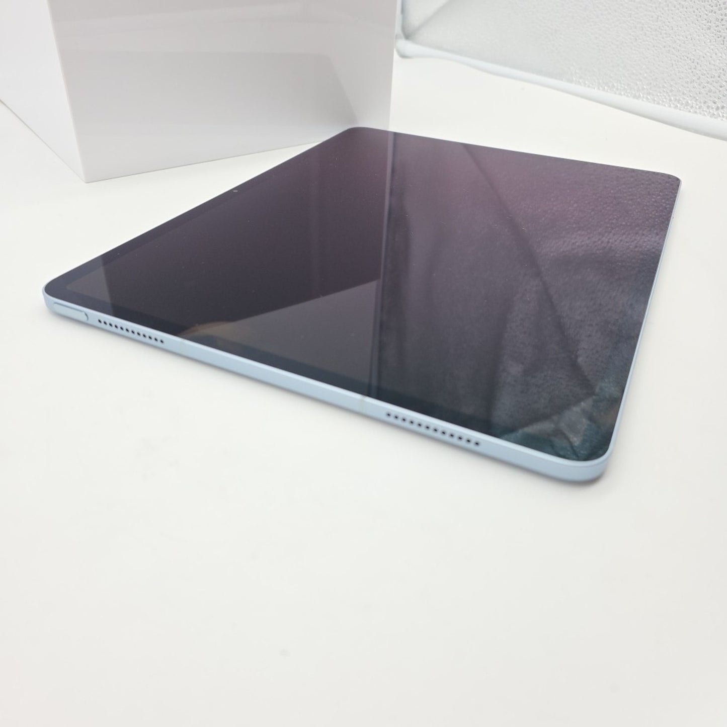 Apple iPad Air 13 (M3) 128GB WiFi Blue - Bent