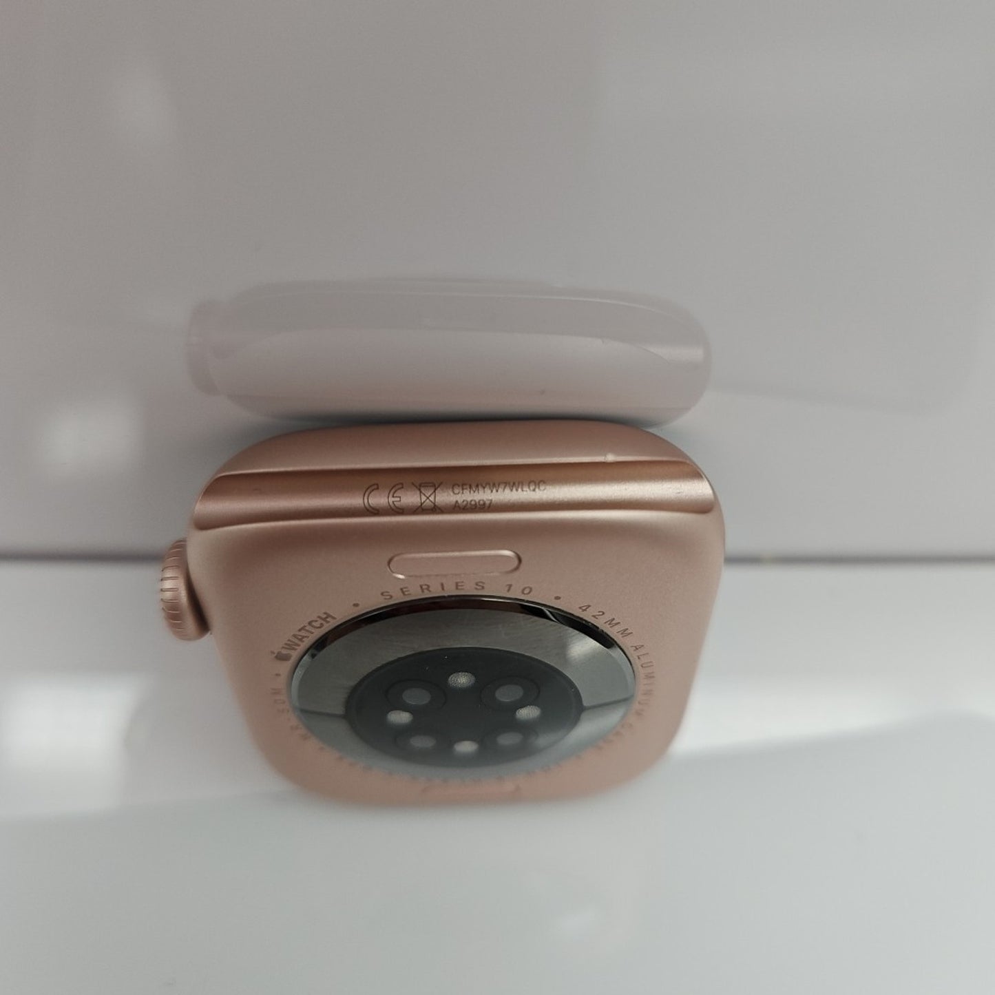 Apple Watch Series 10 42MM Aluminum A2997 GPS Only