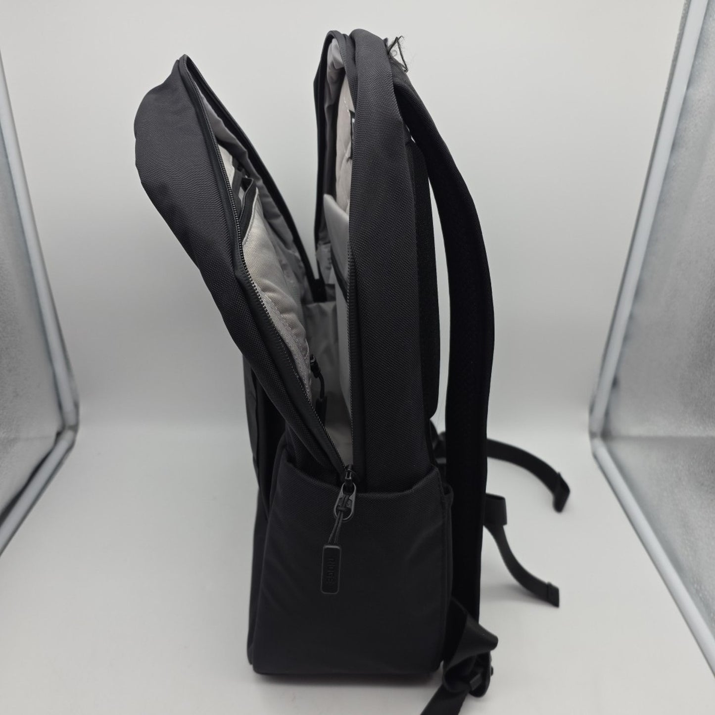 The Ridge Commuter Backpack Black | Waterproof | RFID | Laptop Sleeve | Unisex