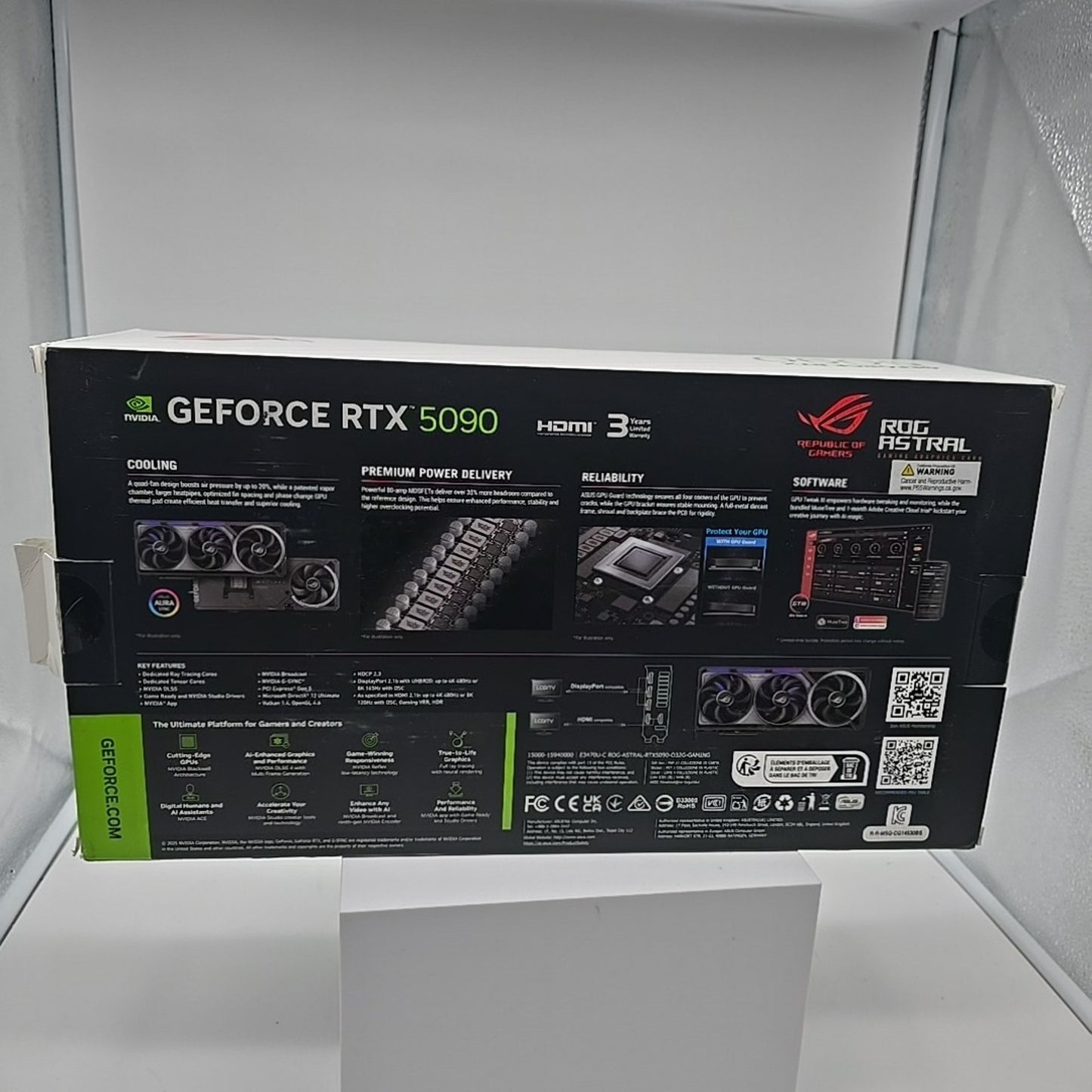 ASUS - ROG Astral NVIDIA GeForce RTX 5090 32GB GDDR7 Gaming Graphics Card (NA)