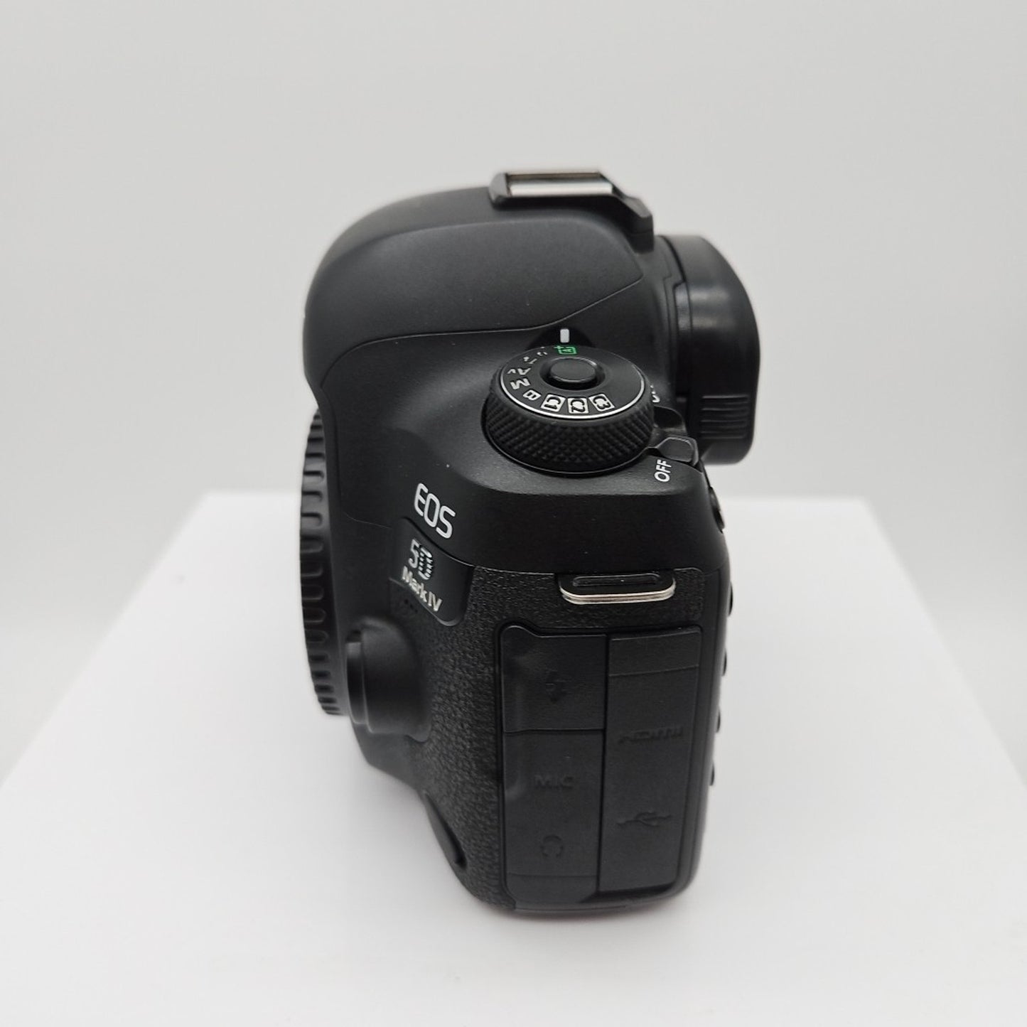 Canon EOS 5D Mark IV 30.4MP DSLR Camera Body Only SN2236