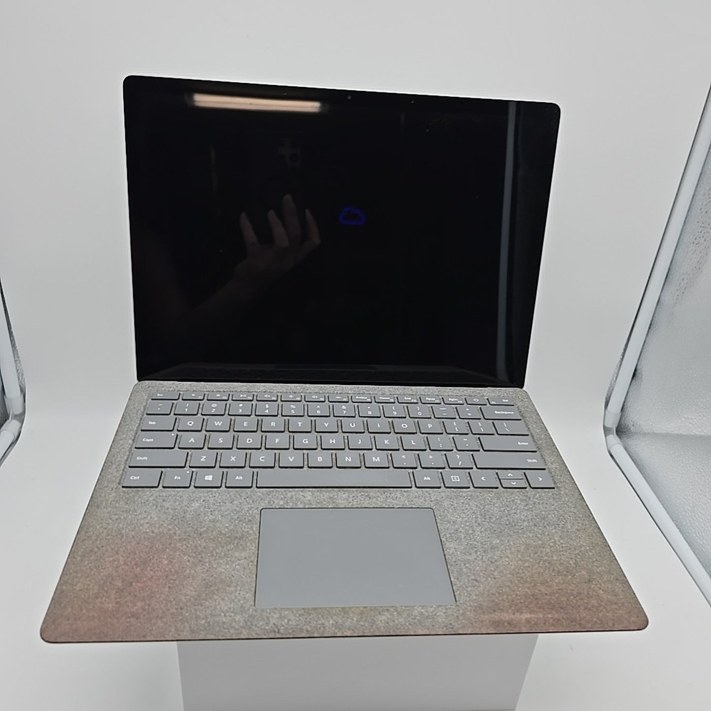 Microsoft Surface Laptop i7-7660U/8GB/256GB Platinum L5