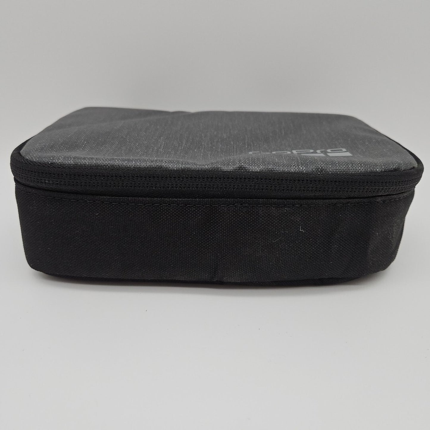 GoPro - Casey LITE Bag - Volcanic Gray/Atomic Black