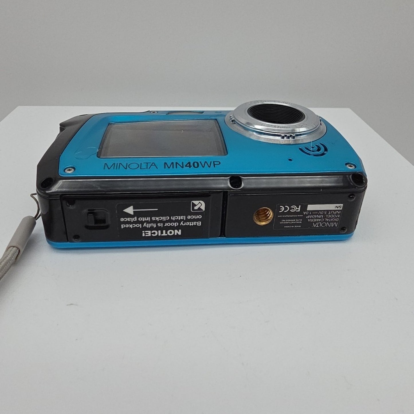 Minolta MN40WP 48MP QHD Dual LCD Screen Waterproof Digital Camera Blue