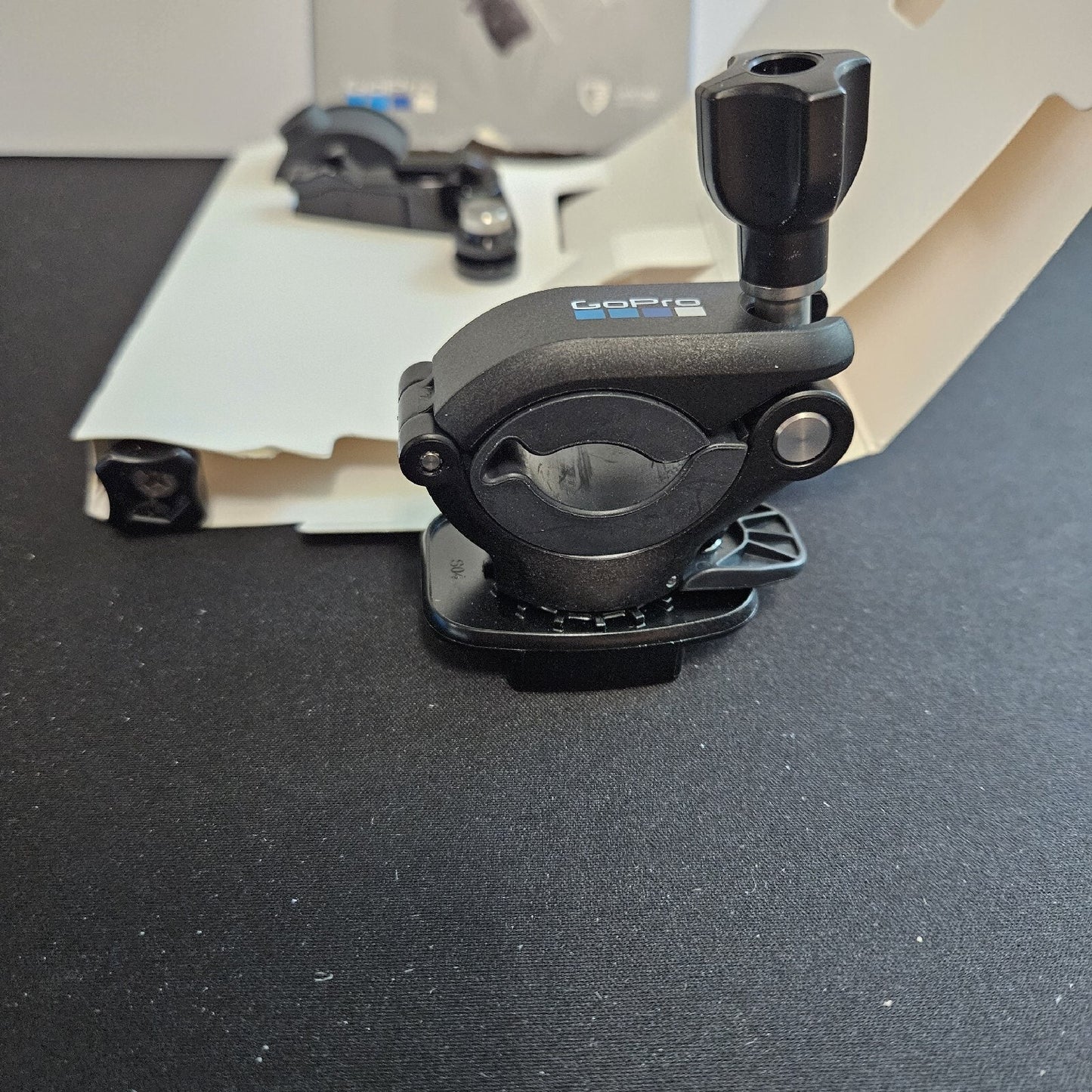 GoPro Handlebar/Seatpost/Pole Mount (All GoPro Cameras) - Official GoPro Mount