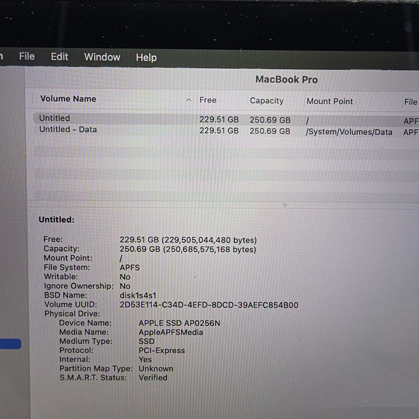 2019 Apple MacBook Pro 13.3" i5 1.4GHz 8GB RAM 256GB SSD A2159 l192