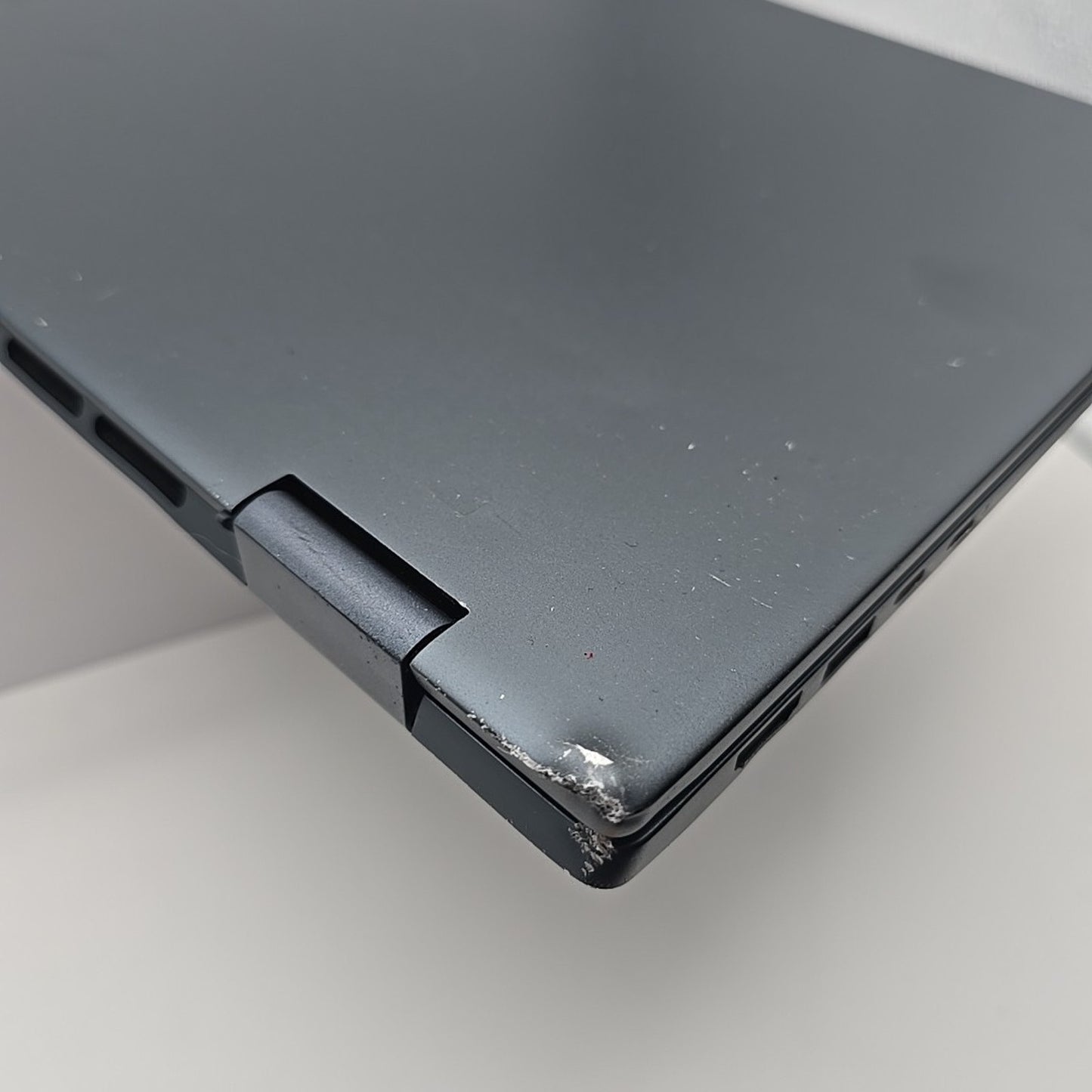 Dell Inspiron 7635 16" Touch (512GB SSD, AMD Ryzen 5 7000 Series, 4.50 GHz,L47