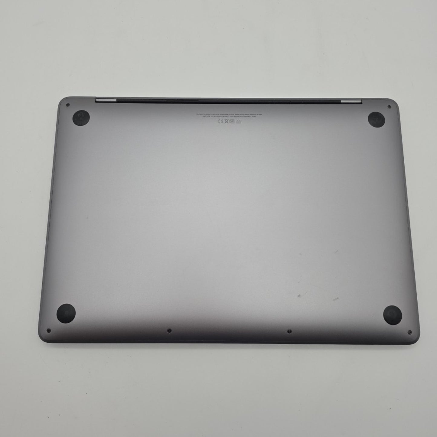 Apple MacBook Pro 13" 2020 A2338 M1 8/8GPU 3.2GHz 8GB 256GB MYDA2LL/A L141