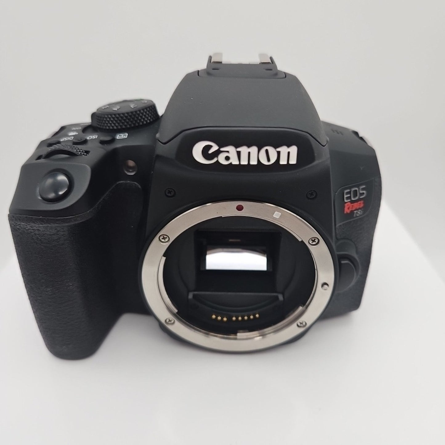 FOR PARTS ONLY Canon EOS Rebel T8i 24.1MP DSLR Camera