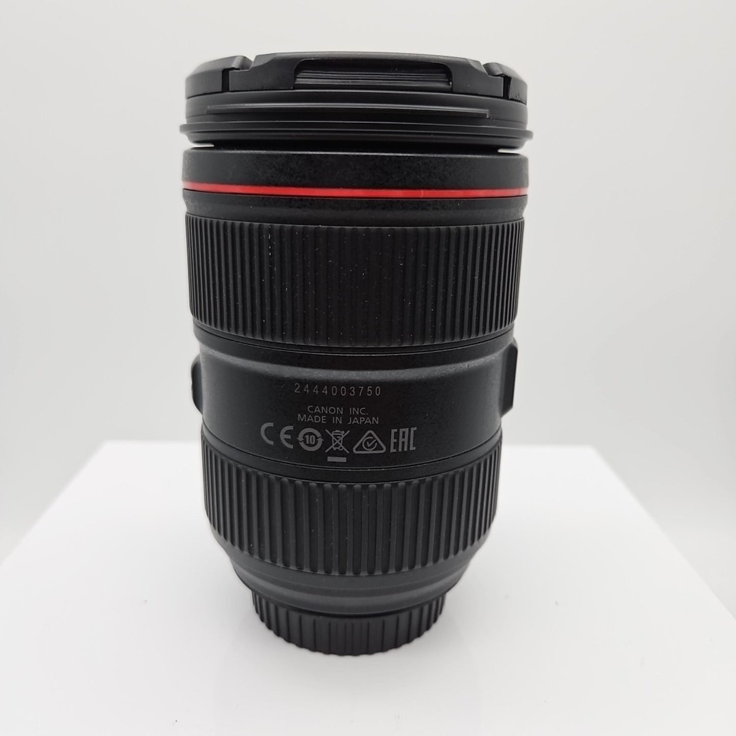 Canon Zoom Lens EF 24-105mm 1:4 L IS II USM with EW-83M Hood