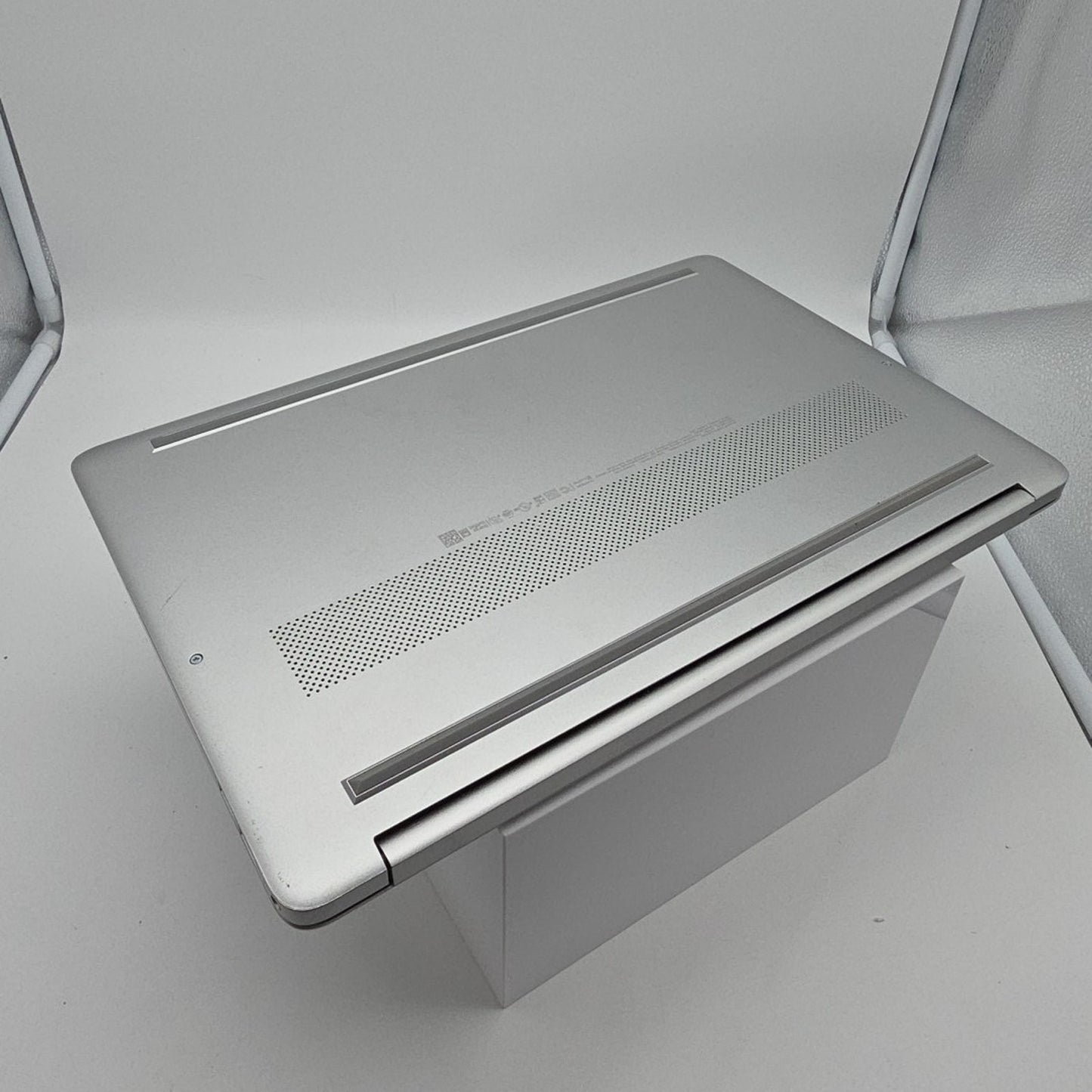 HP 15-dy5033dx 15.6" HD Touch i3-1215U 8GB 256GB SSD W11H Laptop