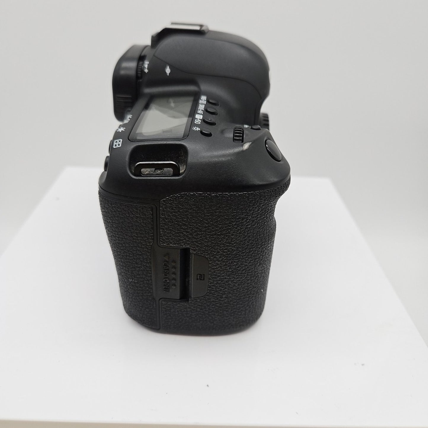 Canon EOS 5D Mark IV 30.4MP DSLR Camera Body Only SN2236