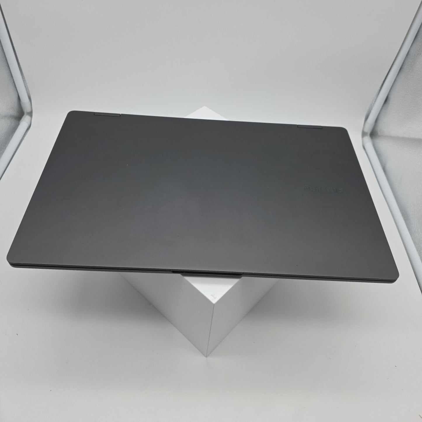Samsung Galaxy Book3 360 16" (1TB SSD, Intel Core i7 13th Gen., 5.00 GHz L91