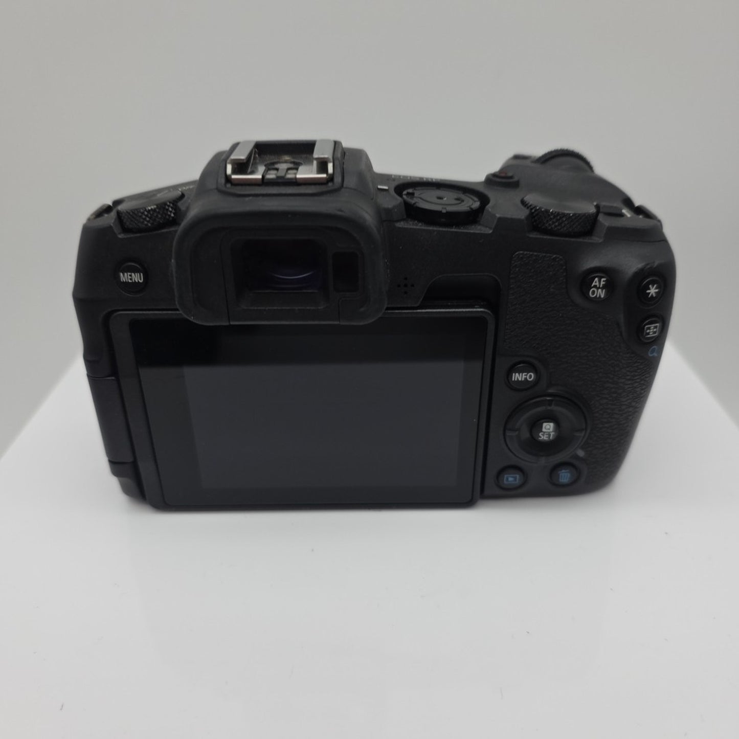 Canon EOS RP 26.2MP Mirrorless Digital Camera Body SN0013
