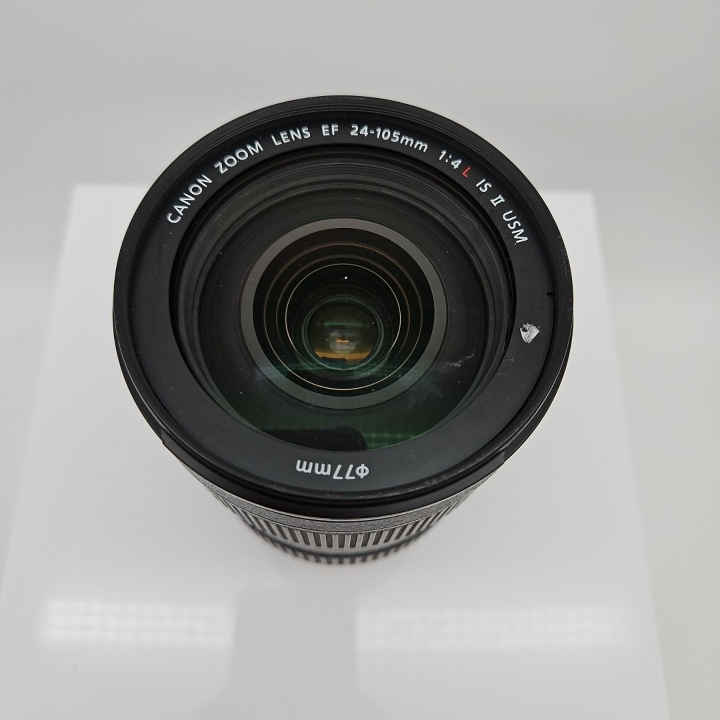 Canon Zoom Lens EF 24-105mm 1:4 L IS II USM with EW-83M Hood