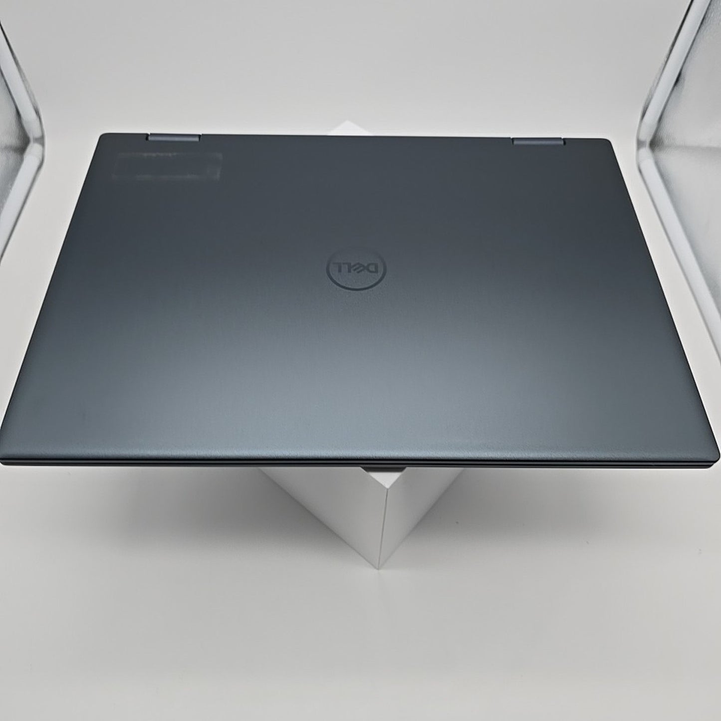 Dell Inspiron 16(7635)Touch ( AMD Ryzen 5 7000 Series L28