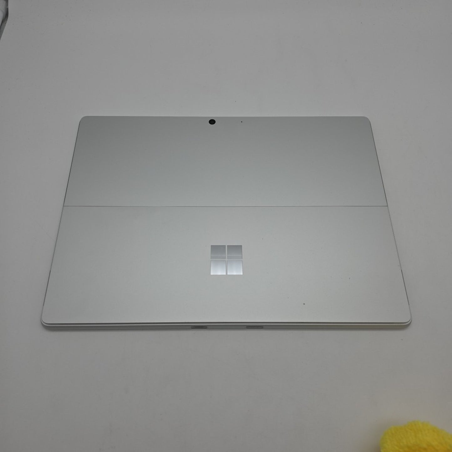 Microsoft Surface Pro 11 (Snapdragon X Elite, 16GB, 512GB, OLED) , CLEAN - L149
