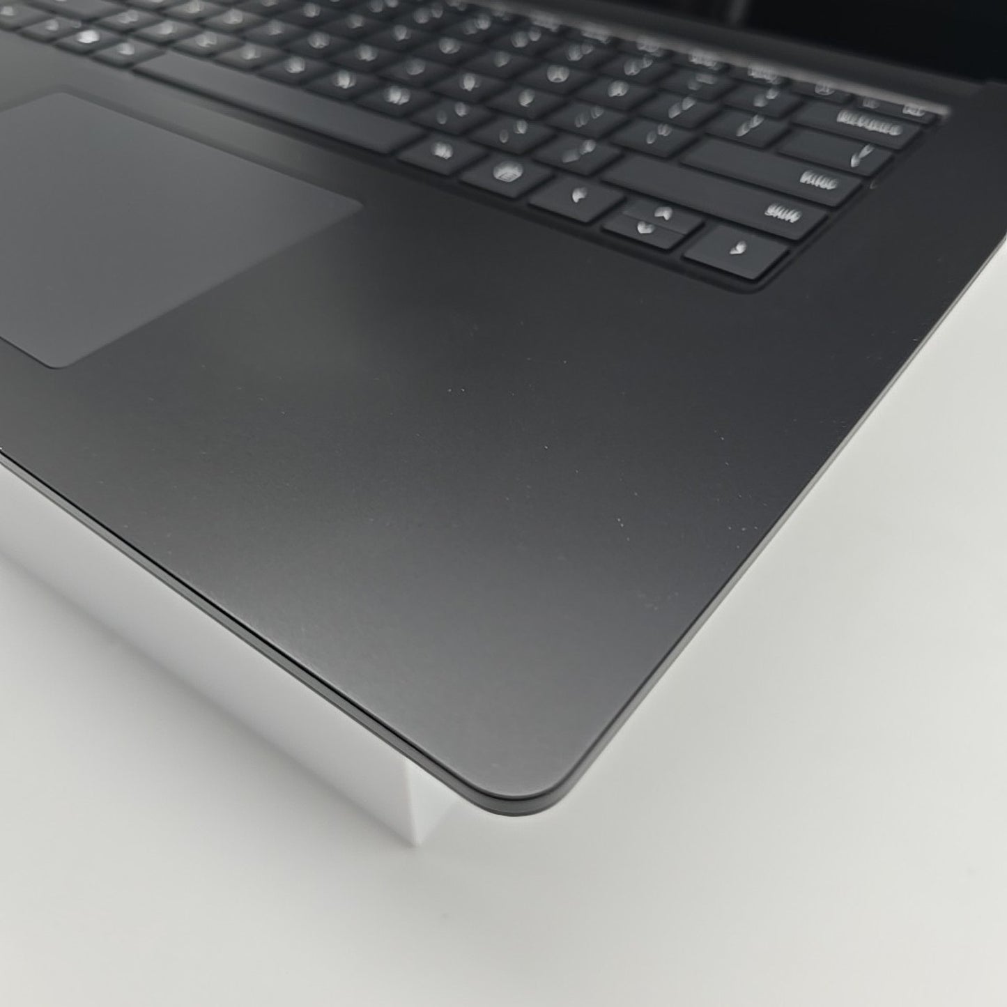 Microsoft Surface Laptop 5 15" i7-1255U 16GB RAM 512GB SSD Black RKL-00001 L29