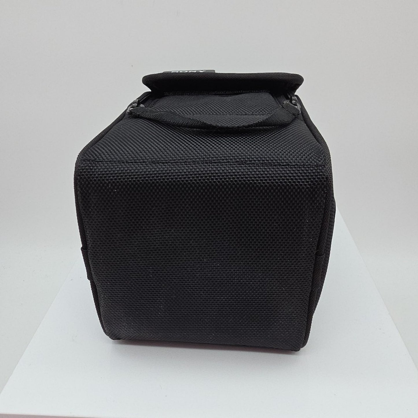 Sony LCS-FEA Soft Lens Case