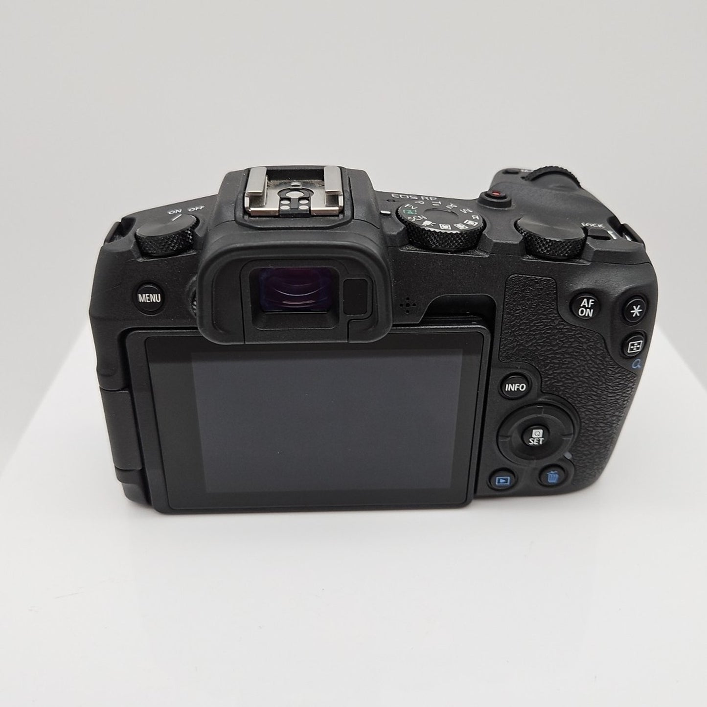 Canon EOS RP 26.2MP Mirrorless Digital Camera Body SN6209