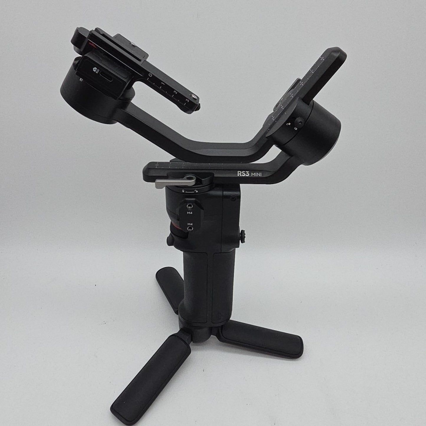 NEEDS MOUNTING PLATE DJI RS 3 Mini Combo Gimbal Stabilizer for Camera