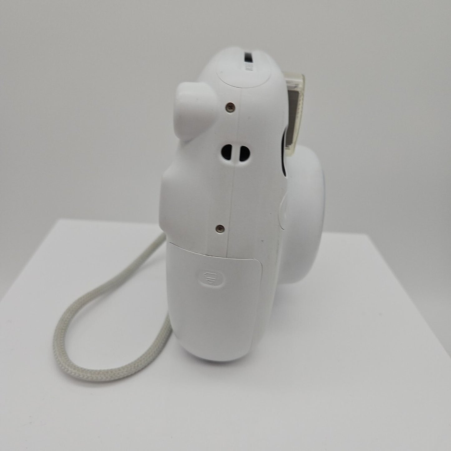 FOR PARTS Fujifilm Instax Mini 11 Instant Film Camera Ice White