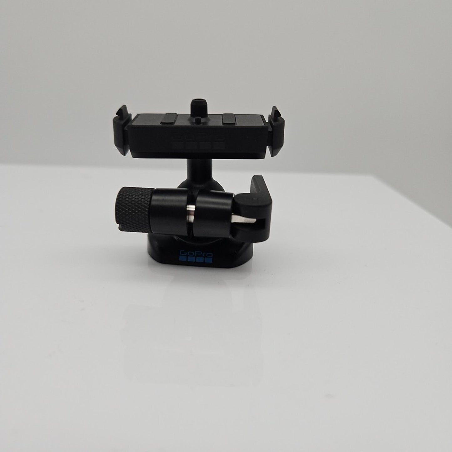 GoPro Magnetic Latch Ball Joint Mount For HERO13 Black