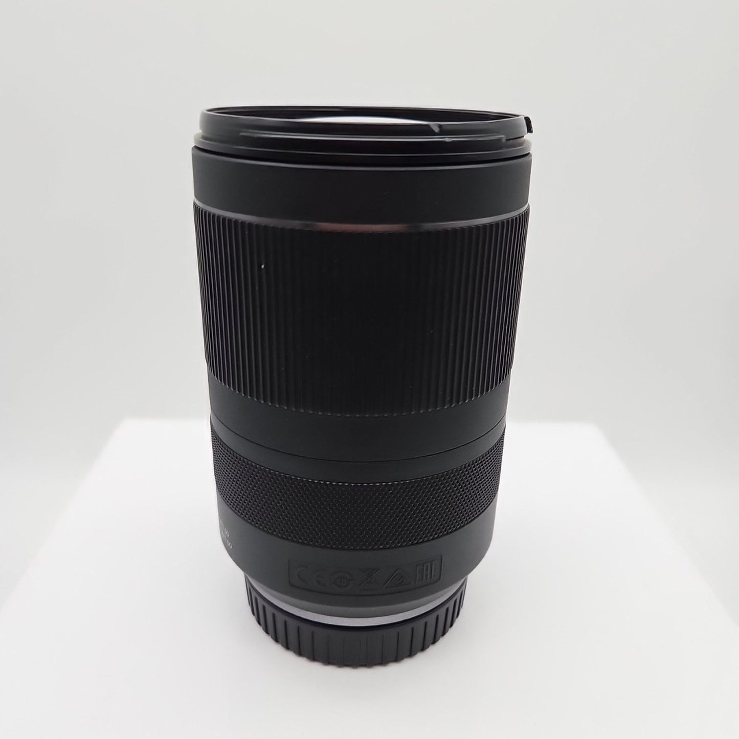 Canon RF 24-240mm f/4-6.3 IS USM Lens COSMETIC CRACK