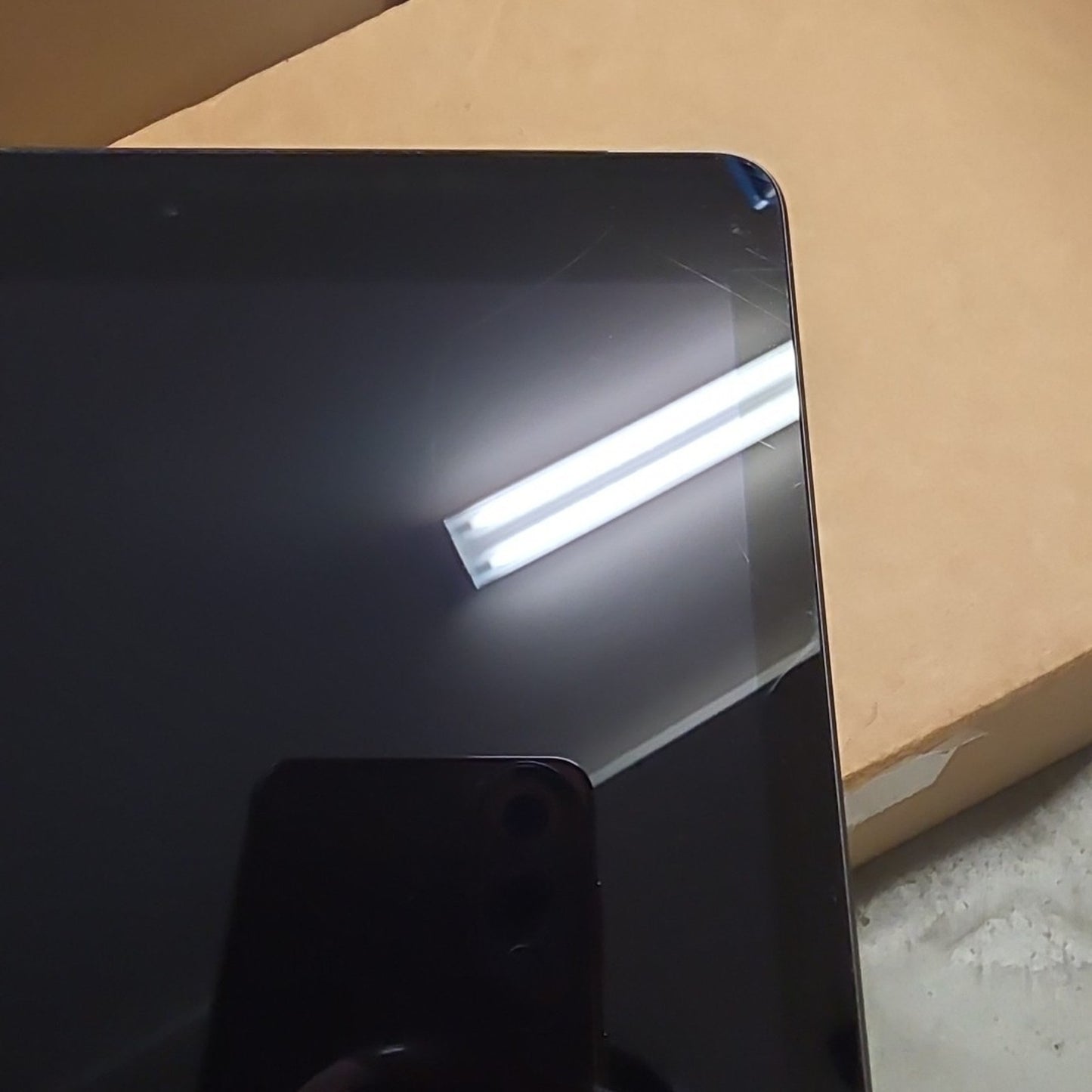 Apple iPad 10.2″ 9th Gen 256GB Wi-Fi + Cellular Unlocked Space Gray A2603 44GN