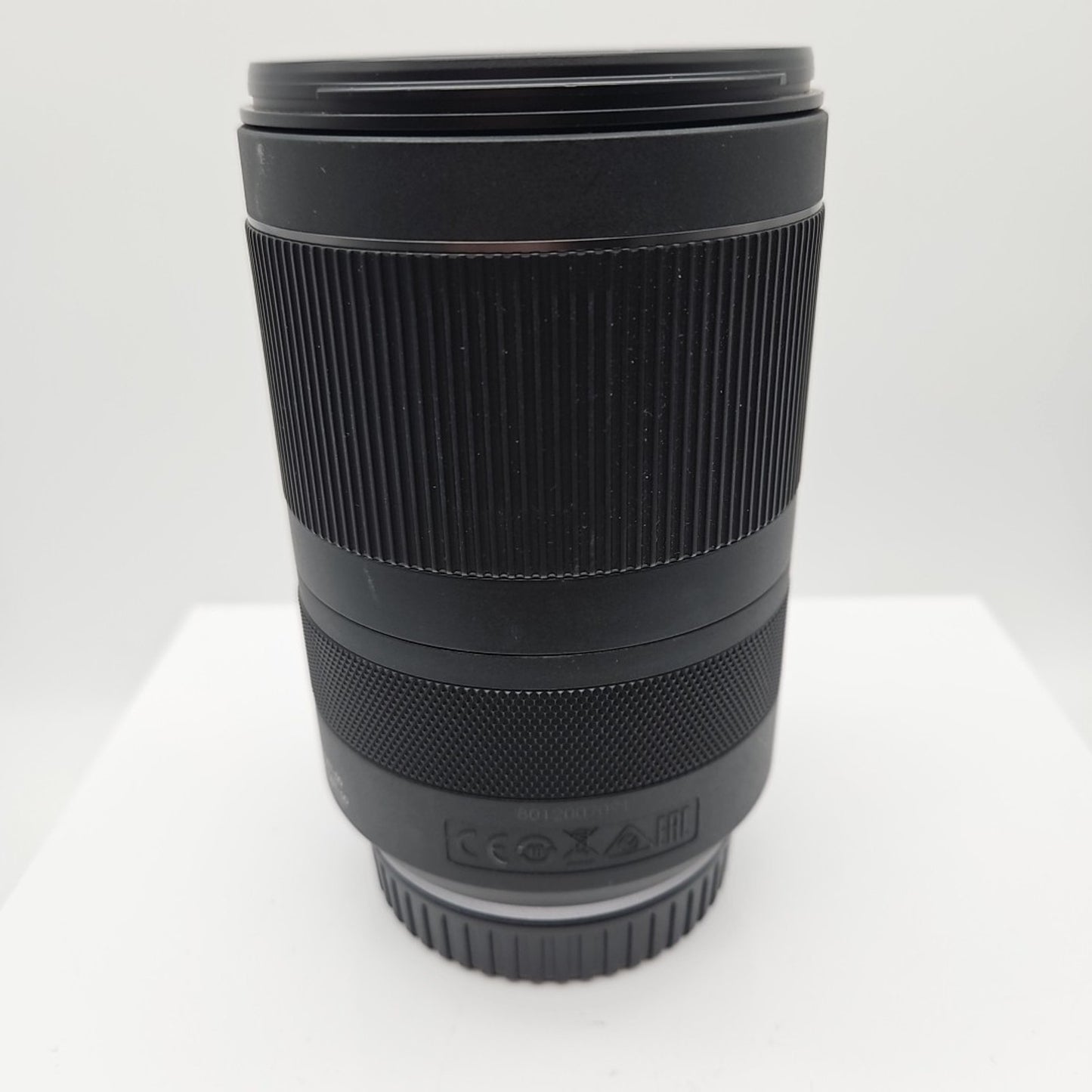 Canon RF 24-240mm f/4-6.3 IS USM Lens CHIPPED RIM