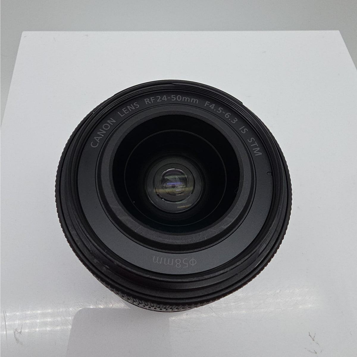 Canon EOS R8 Mirrorless Camera with RF 24-50mm f/4.5-6.3 IS STM SN5932