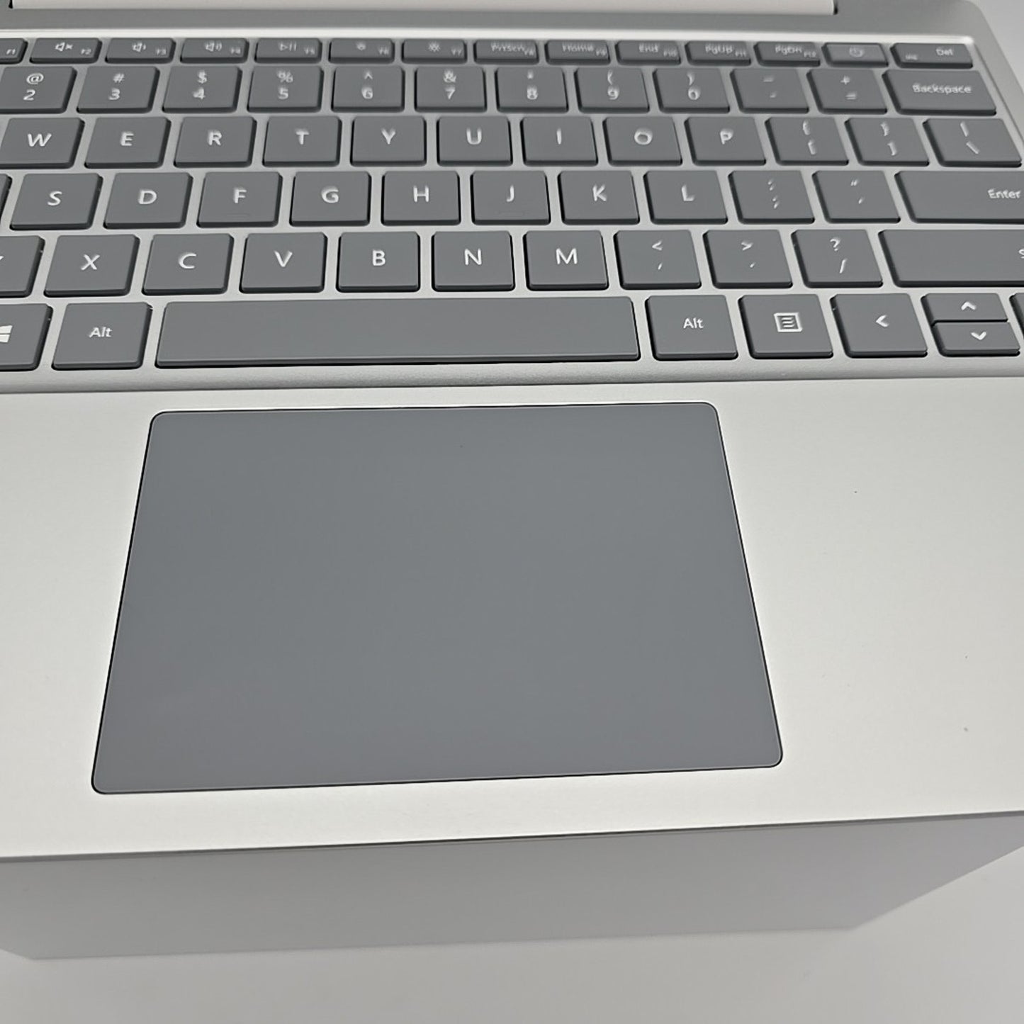 Microsoft Surface Laptop Go-1943-Intel i5-8GB RAM 128GB-PLATINUM L22