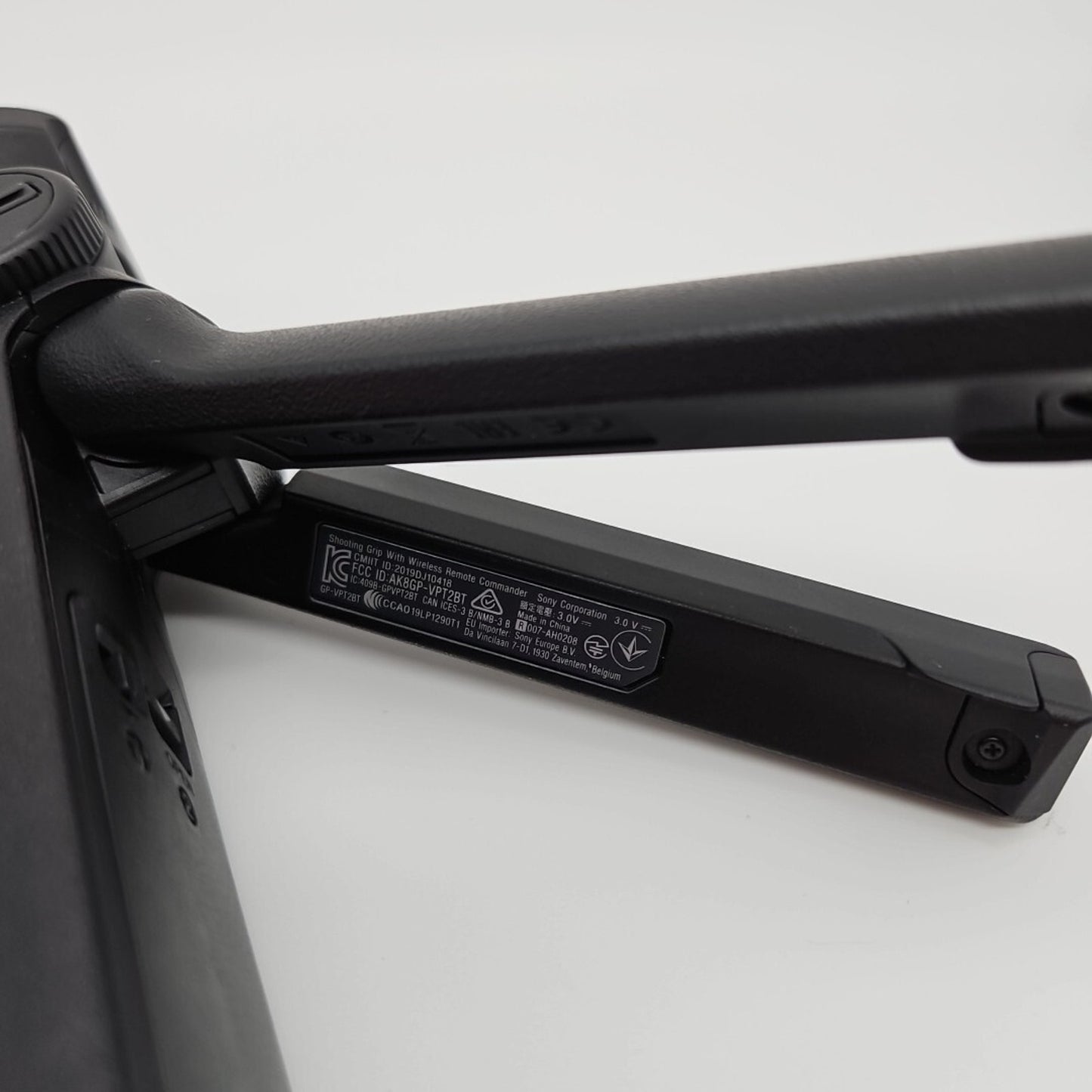 Sony GP-VPT2BT Shooting Grip with Wireless Remote Commander