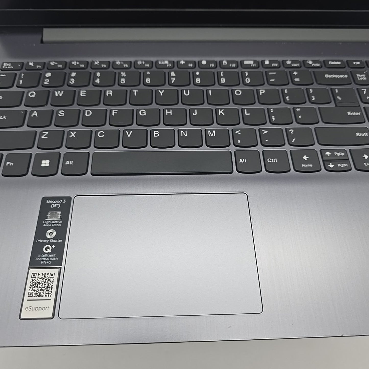 Lenovo IdeaPad 3i 15.6" Touchscreen FHD Core 5 8GB 512 GB SSD W11 L71