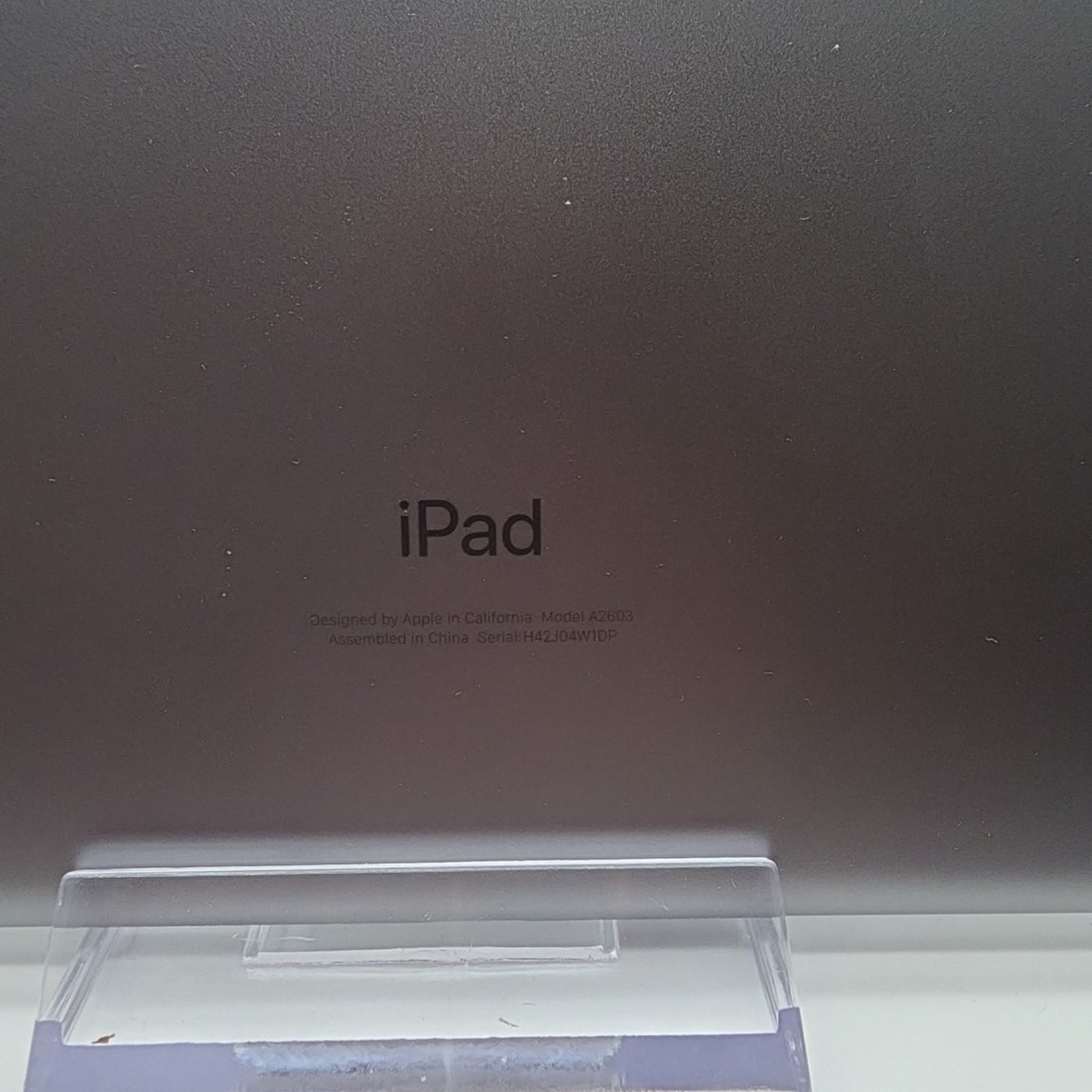 Apple iPad 9th Gen. 10.2" A2603 64GB Wifi Cellular Unlocked Space Gray W1DP