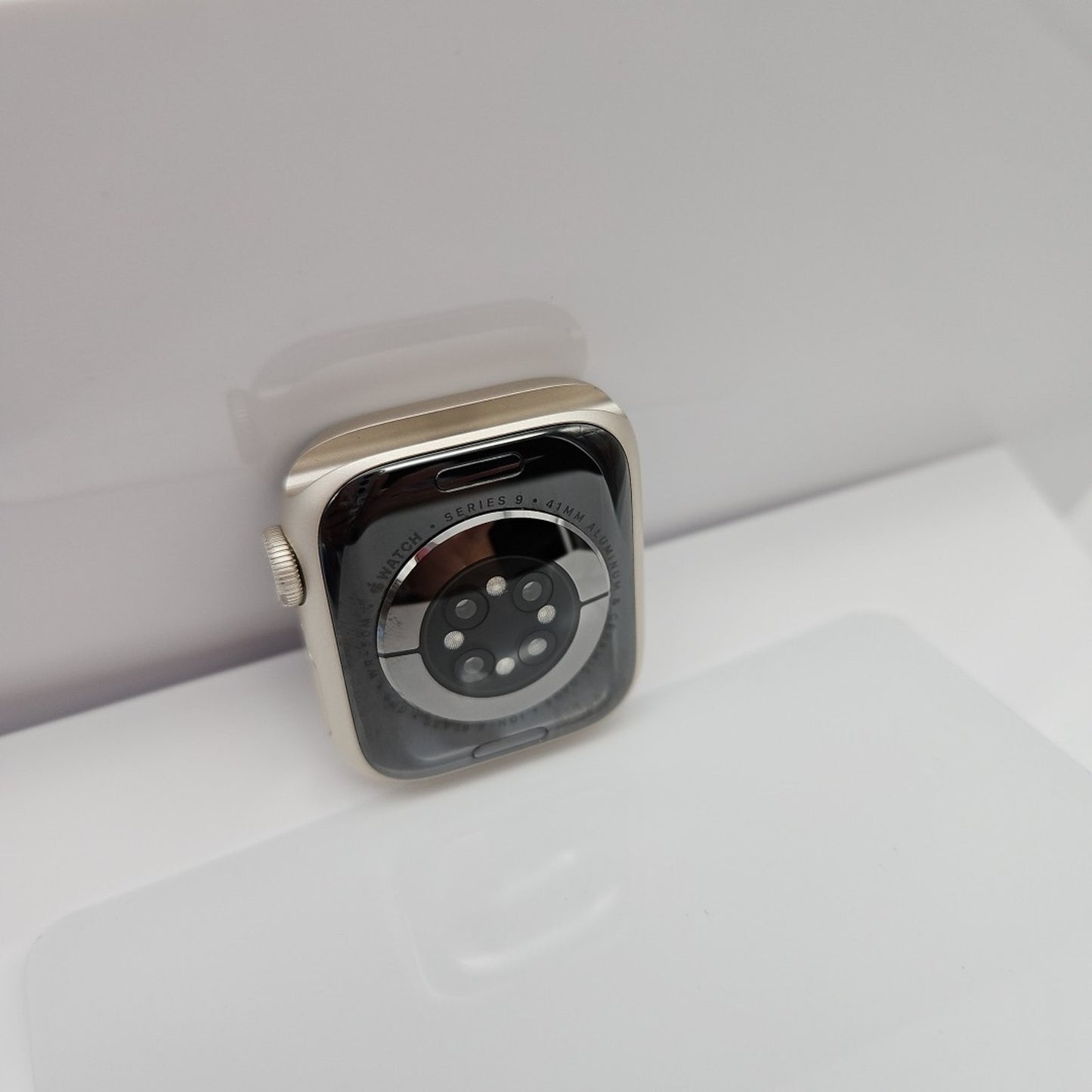 Apple Watch Series 9 41mm GPS - Silver Alum Case