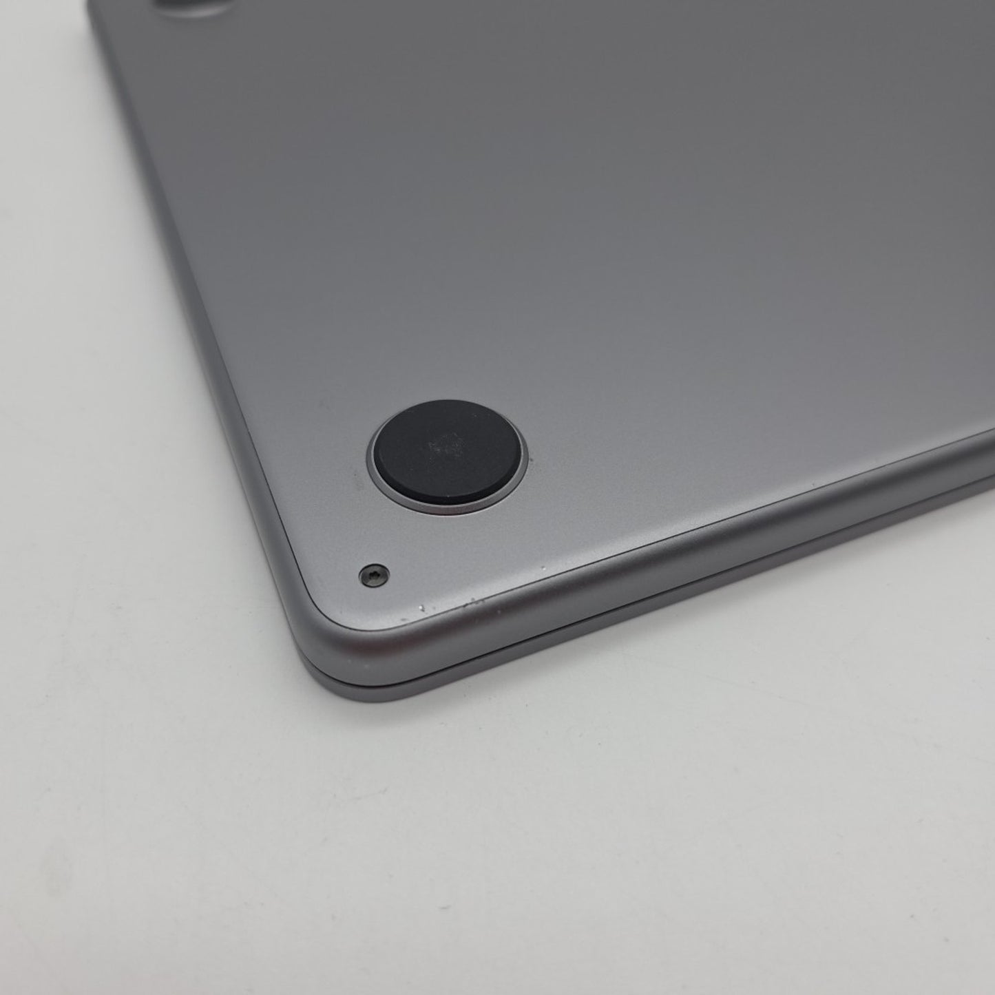 Apple MacBook Air 13.6" (256GB SSD, M2, 8GB) Laptop MLXW3LL/A L136