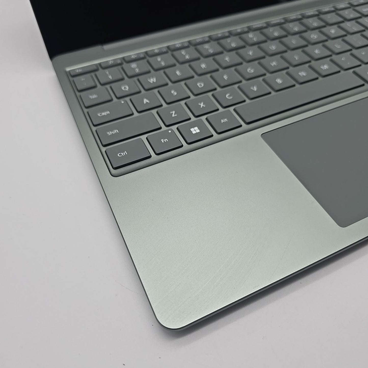 Microsoft Surface Laptop Go 3 12.4" Intel Core i5-1235U 8GB 256GB SSD Sage L53
