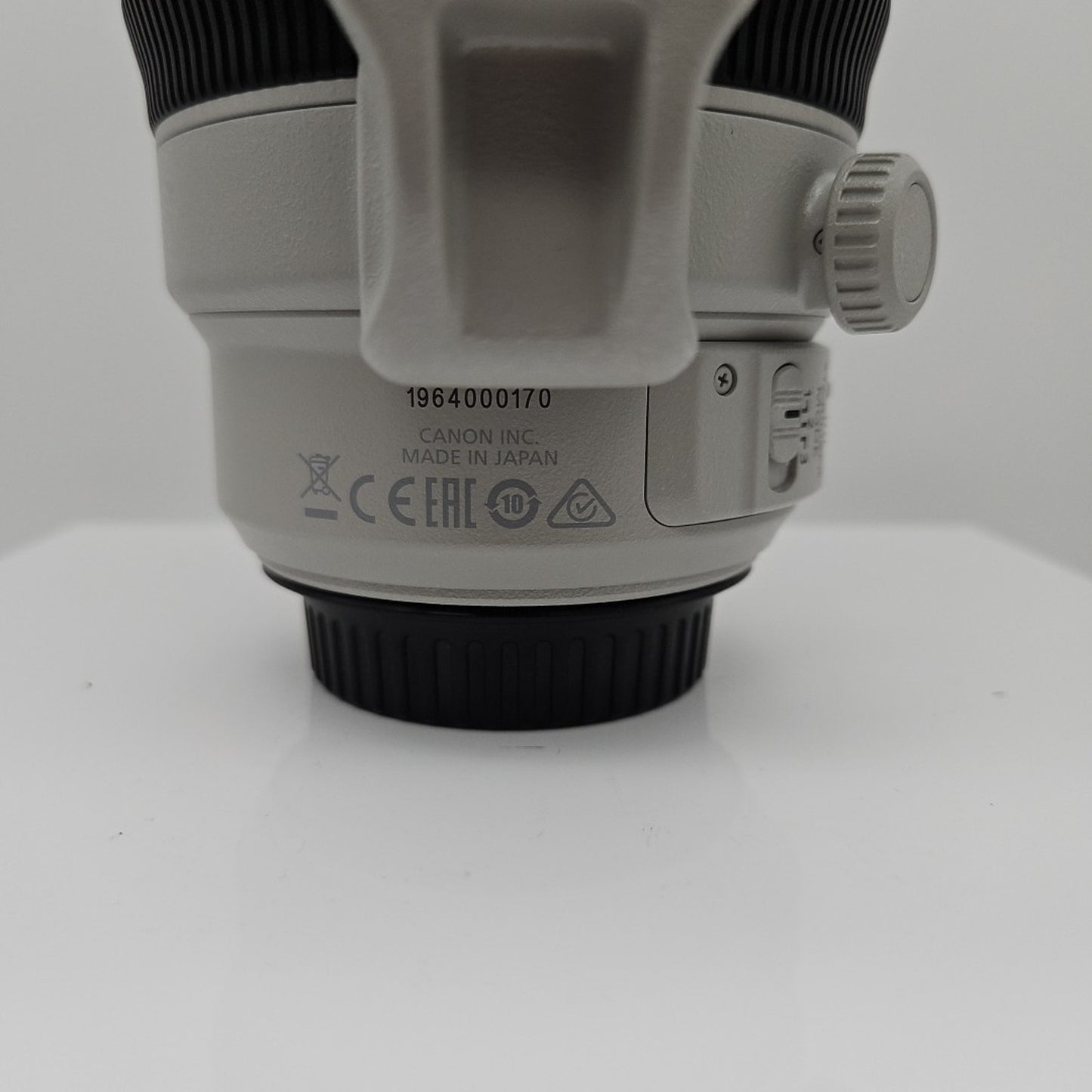 Canon EF 100-400mm f/4.5-5.6L IS II USM Lens - White