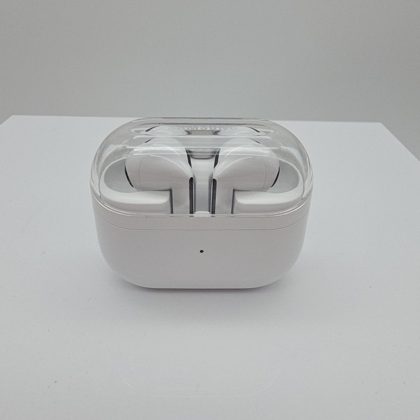 Samsung Galaxy Buds3 Pro SM-R630 Wireless Earbud Headphones - White CRACK