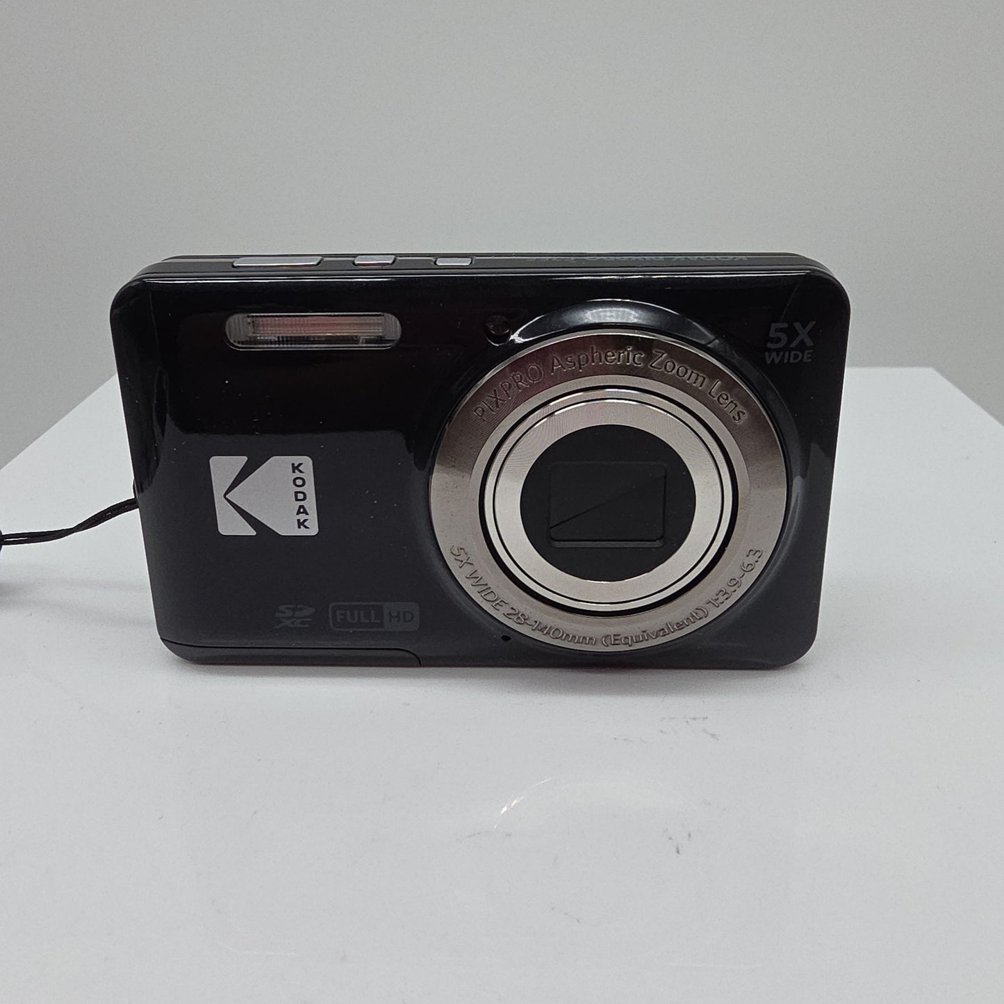 Kodak Pixpro FZ55 Black Digital Camera 5x Zoom 16MP with Battery
