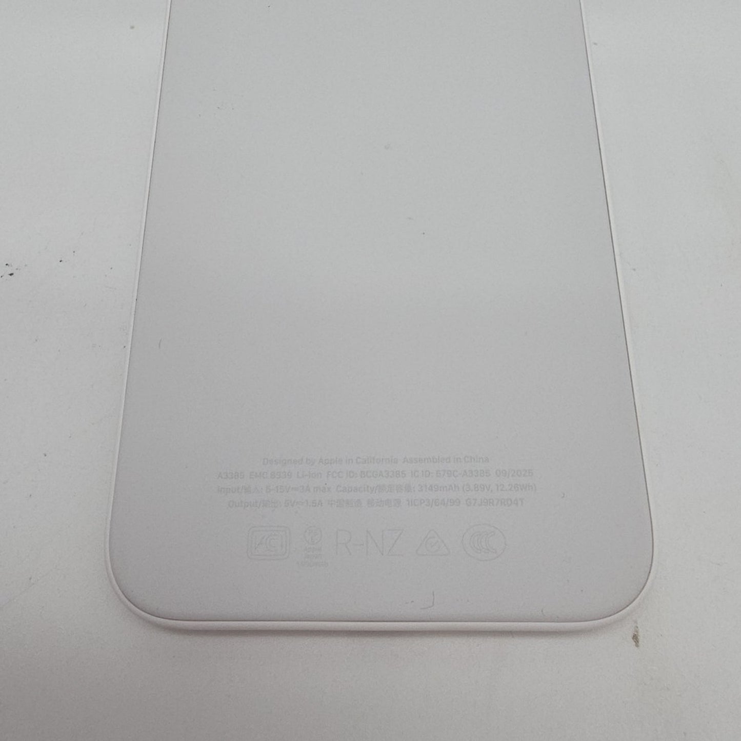 Apple iPhone Air MagSafe Battery Pack MGPG4AM/A