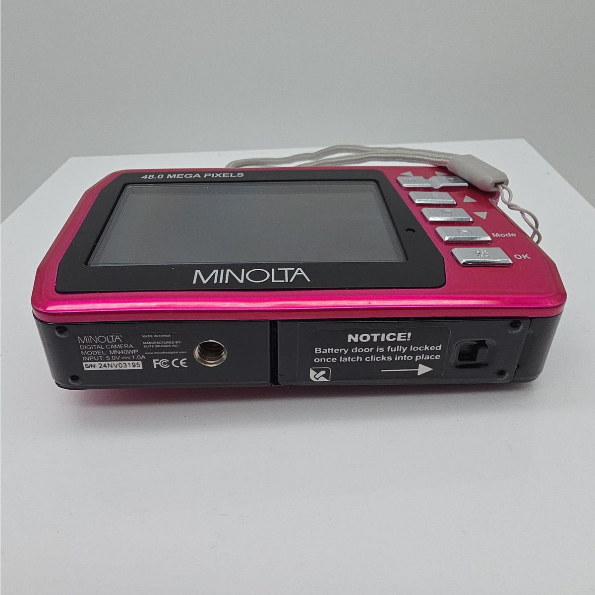 Minolta MN40WP 48MP QHD Dual LCD Screen Waterproof Digital Camera Pink