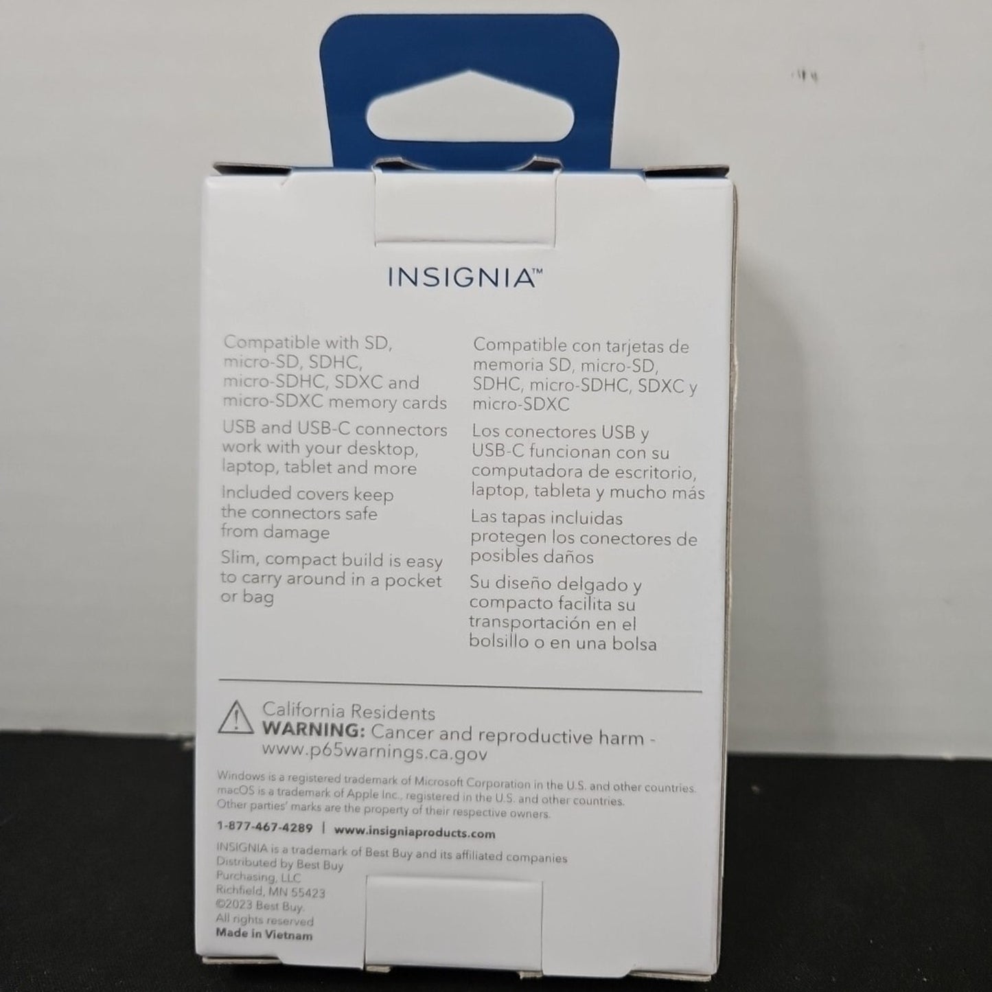 Insignia USB-C/USB 3.0 to SD and microSD Memory Card Reader
