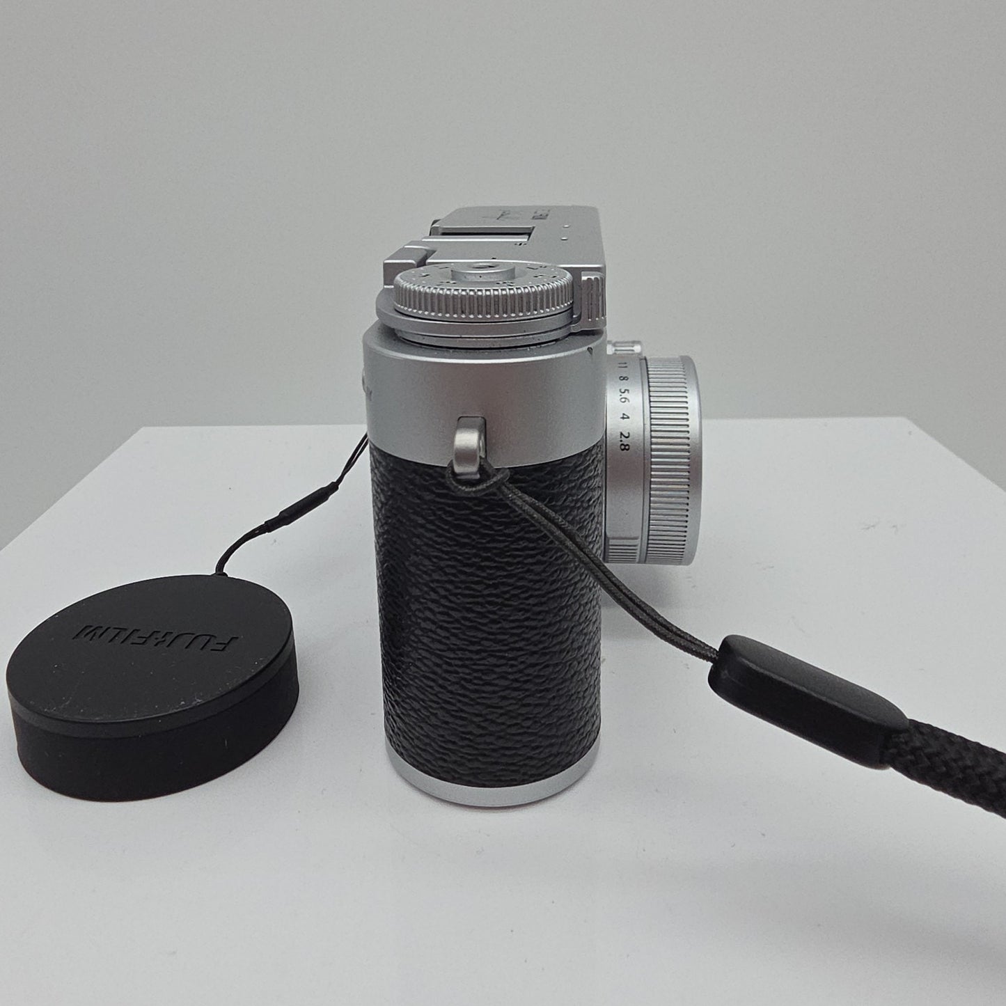 Fujifilm x Half Digital Camera Silver SN 0484