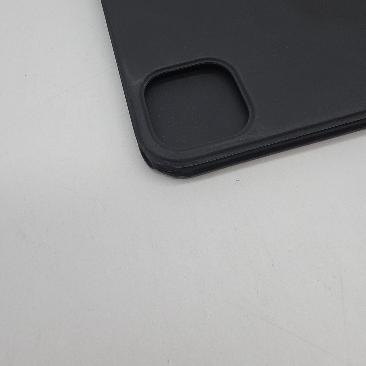 Apple Magic Keyboard Folio Case A2480 BLACK MJQK3LL/A READ