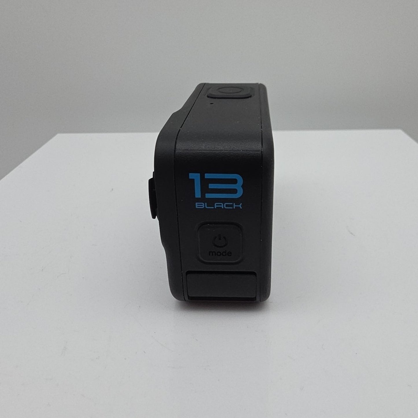 GoPro HERO13 Black 5.3K Action Camera DEFECT Crack Screen E