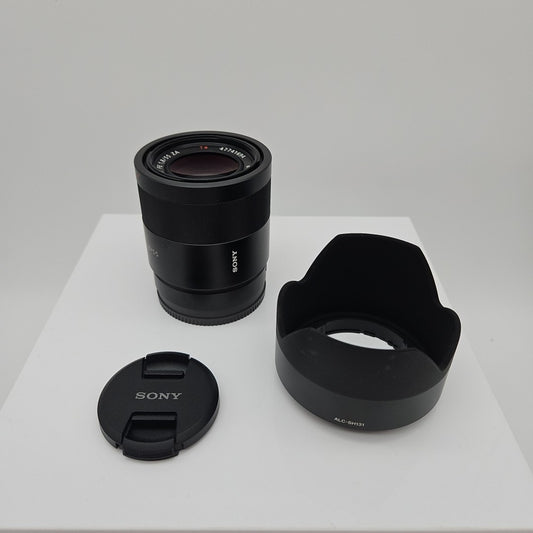 Sony Zeiss Sonnar T* FE 55mm F1.8 ZA Lens SEL55F18Z