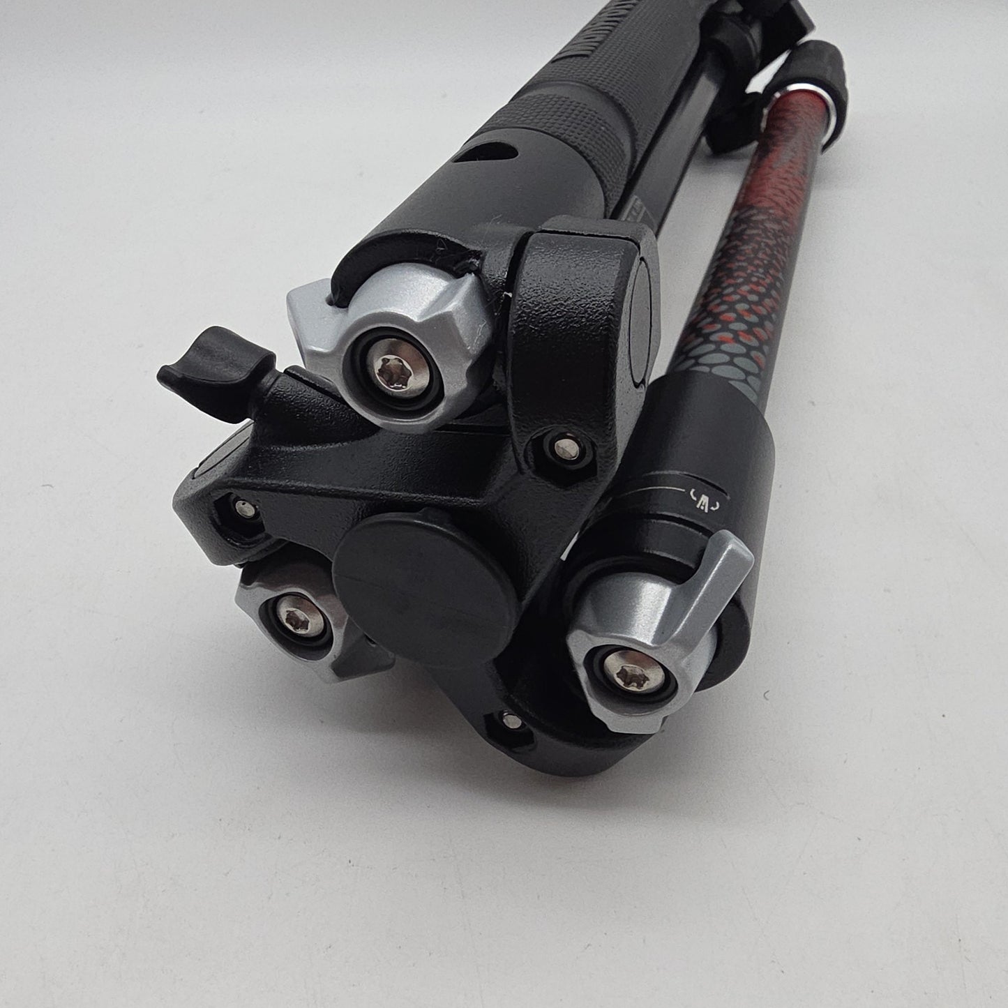Manfrotto Element MII Aluminum Tripod with Ball Head MKELMII4RD-BH NO PLATE